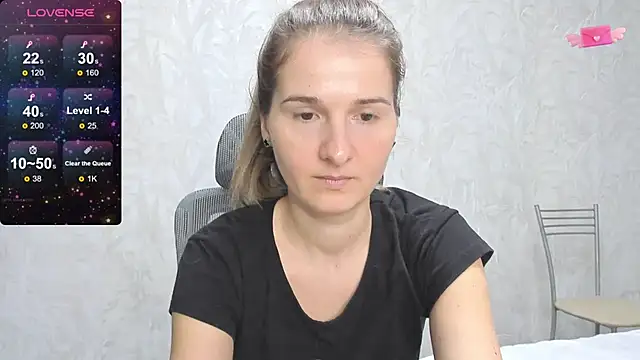 Snapshot of Ally_Kristin chatting on 02/09/26, 05:44 Ally Kristin online show from 02/09/26, 05:44