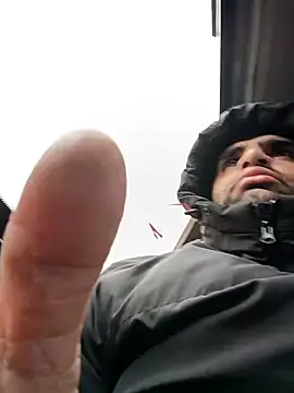 Snapshot of musa27272 chatting on 03/26/26, 05:13 musa27272 online show from 03/26/26, 05:13