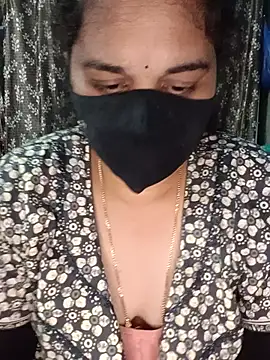 maduri   online show from 07/20/26, 05:37