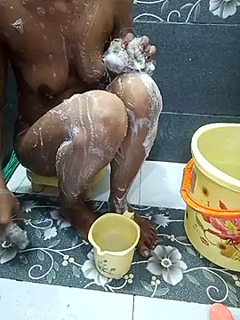 Snapshot of notyg240 chatting on 04/10/26, 02:17 notyg240 online show from 04/10/26, 02:17