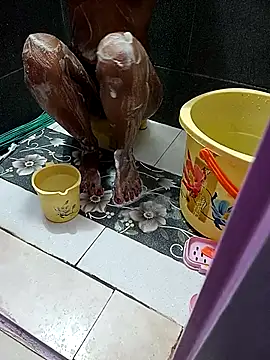 Snapshot of notyg240 chatting on 04/25/26, 01:52 notyg240 online show from 04/25/26, 01:52