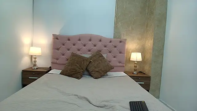 zoe bermudez online show from 01/19/26, 03:32