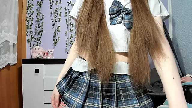 Yoonhee ki online show from 04/12/26, 04:45