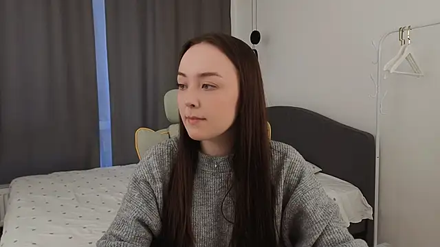 fallin lovee online show from 03/14/26, 01:05