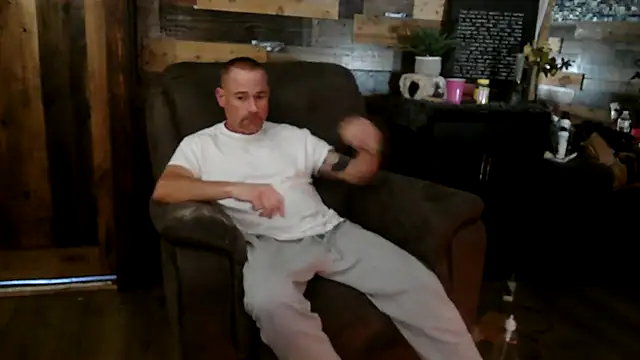 MISTERANDDEMI online show from 04/17/26, 11:13