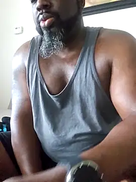 Snapshot of ceedevon13 chatting on 03/17/26, 02:31 ceedevon13 online show from 03/17/26, 02:31