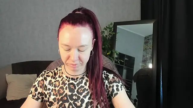 Snapshot of Spoty_Kate_ chatting on 05/15/26, 12:50 Spoty Kate online show from 05/15/26, 12:50