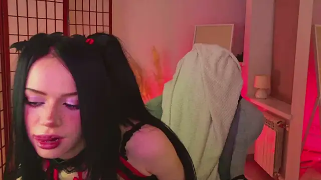 Snapshot of Dark_Diva chatting on 04/08/26, 09:48 Dark Diva online show from 04/08/26, 09:48