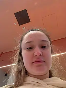 LilyLuck  online show from 02/04/26, 01:28