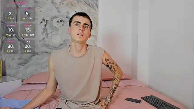 Snapshot of SpaceBoy1 chatting on 02/23/26, 09:34 SpaceBoy1 online show from 02/23/26, 09:34