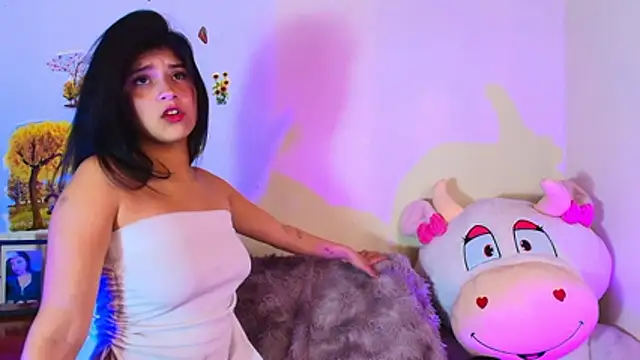 Snapshot of hannaa_cute chatting on 06/15/26, 06:54 hannaa cute online show from 06/15/26, 06:54