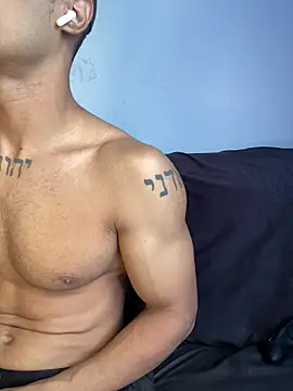 Maicol xxxx online show from 02/07/26, 03:38