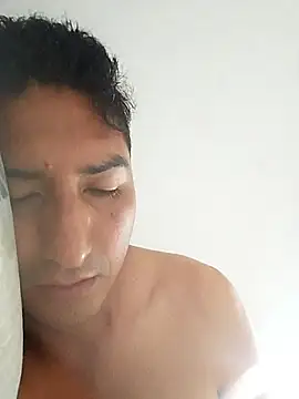 Yrresistible666 online show from 03/09/26, 04:22