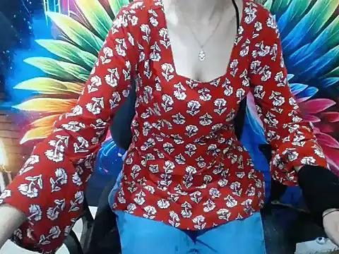 Snapshot of Farhana_beautyfull chatting on 07/14/26, 10:32 Farhana beautyfull online show from 07/14/26, 10:32