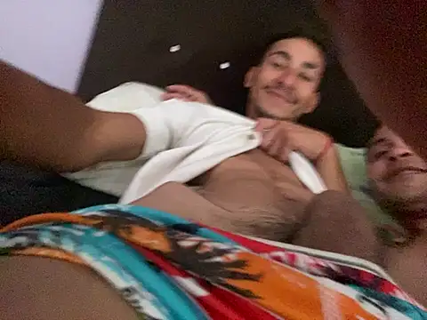 Snapshot of GuioficialBr chatting on 01/10/26, 04:42 GuioficialBr online show from 01/10/26, 04:42