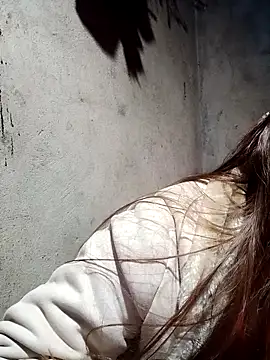 yula-bi online show from 02/07/26, 12:09