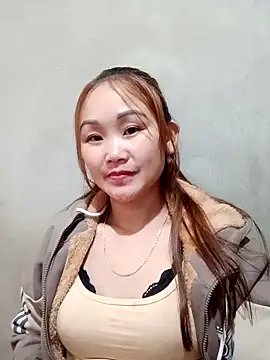 yula-bi online show from 02/15/26, 07:51