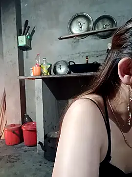 yula-bi online show from 03/28/26, 12:38