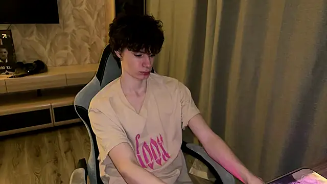 Eddy Blare online show from 01/13/26, 06:24