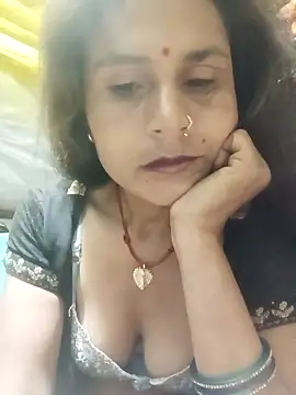 Snapshot of Cuty_priti chatting on 03/17/26, 07:17 Cuty priti online show from 03/17/26, 07:17