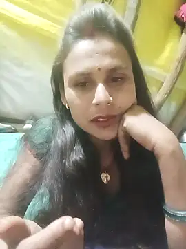 Snapshot of Cuty_priti chatting on 03/18/26, 05:05 Cuty priti online show from 03/18/26, 05:05