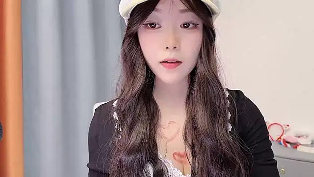 Snapshot of smalldaisy chatting on 03/16/26, 05:44 smalldaisy online show from 03/16/26, 05:44