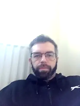 Snapshot of Kyren89 chatting on 12/19/25, 01:07 Kyren89 online show from 12/19/25, 01:07