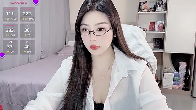 Ogravity  online show from 04/01/26, 08:15