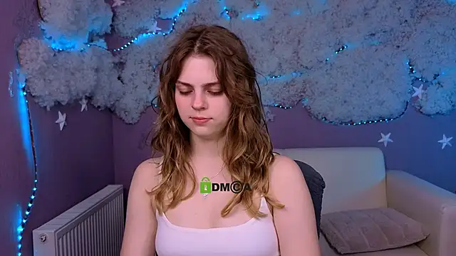 Snapshot of naya_may chatting on 04/14/26, 07:09 naya may online show from 04/14/26, 07:09