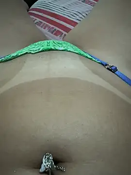 Snapshot of laramacedo2026 chatting on 04/09/26, 01:05 laramacedo2026 online show from 04/09/26, 01:05