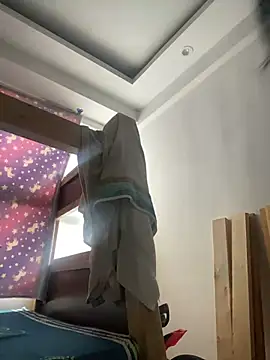 Snapshot of ateneacute chatting on 04/05/26, 08:17 ateneacute online show from 04/05/26, 08:17