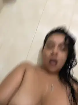 Snapshot of ateneacute chatting on 04/18/26, 03:49 ateneacute online show from 04/18/26, 03:49