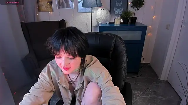 SarahShelby online show from 02/06/26, 06:07