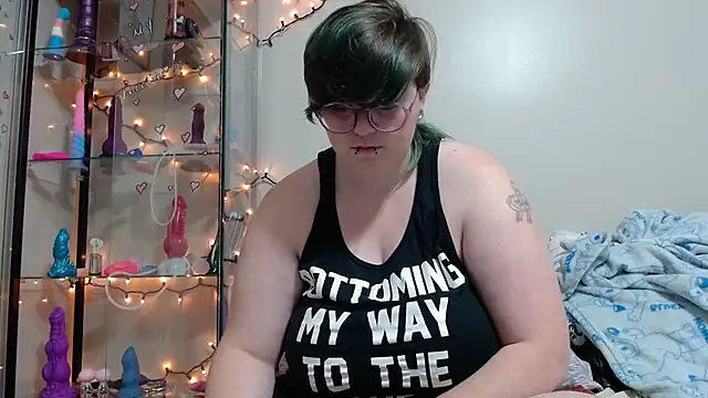 Snapshot of Pupghostt chatting on 03/23/26, 12:20 Pupghostt online show from 03/23/26, 12:20