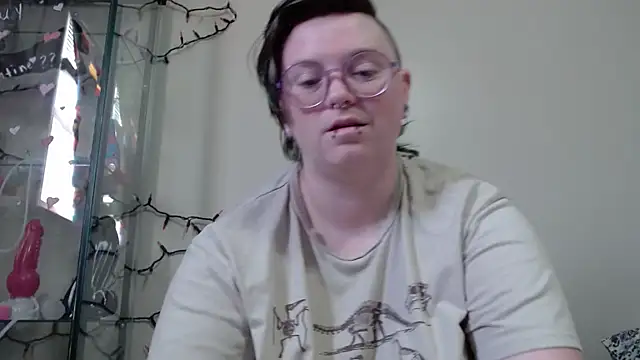 Snapshot of Pupghostt chatting on 04/02/26, 01:20 Pupghostt online show from 04/02/26, 01:20
