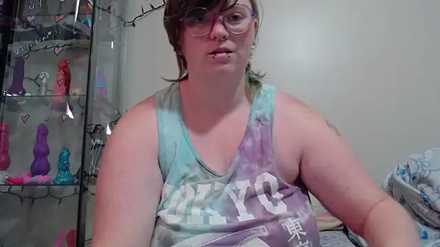 Snapshot of Pupghostt chatting on 04/22/26, 01:34 Pupghostt online show from 04/22/26, 01:34