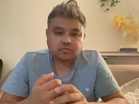 Chester Asian online show from 12/19/25, 04:47