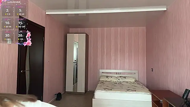 Snapshot of NeidaGowing chatting on 03/20/26, 07:46 NeidaGowing online show from 03/20/26, 07:46