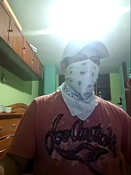 Snapshot of angelm123456 chatting on 02/25/26, 03:27 angelm123456 online show from 02/25/26, 03:27