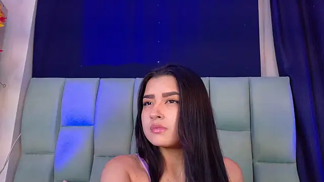 Emilyy05  online show from 07/08/26, 02:05