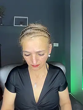 Snapshot of JennaMilf_ chatting on 03/26/26, 07:08 JennaMilf online show from 03/26/26, 07:08