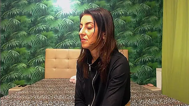 Stella John online show from 01/03/25, 08:54