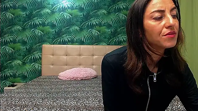 Stella John online show from 01/19/25, 05:26