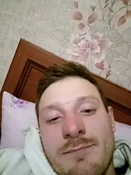 Snapshot of vanhotsexx chatting on 12/20/25, 11:12 vanhotsexx online show from 12/20/25, 11:12