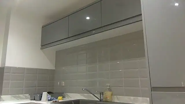 SnowBunnie97 online show from 12/20/25, 10:39