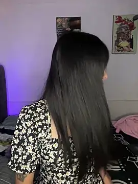 junorise23 online show from 03/19/26, 04:38