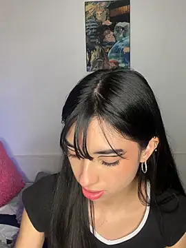 junorise23 online show from 03/31/26, 05:52