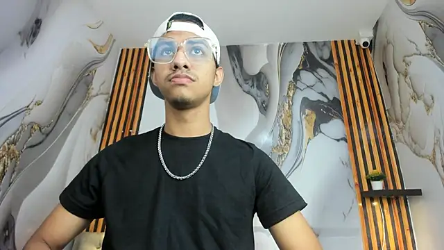 Victor LatinBoy online show from 02/01/26, 11:53