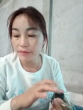 Snapshot of boiboi001 chatting on 03/23/26, 04:05 boiboi001 online show from 03/23/26, 04:05