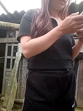 Snapshot of boiboi001 chatting on 03/27/26, 11:26 boiboi001 online show from 03/27/26, 11:26